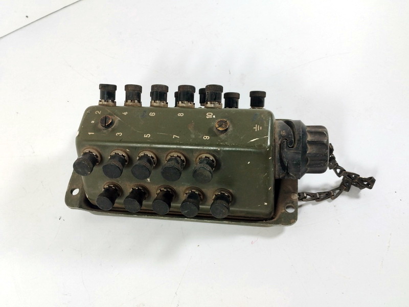 centralita telefonica militar 22x11.5x8 1u